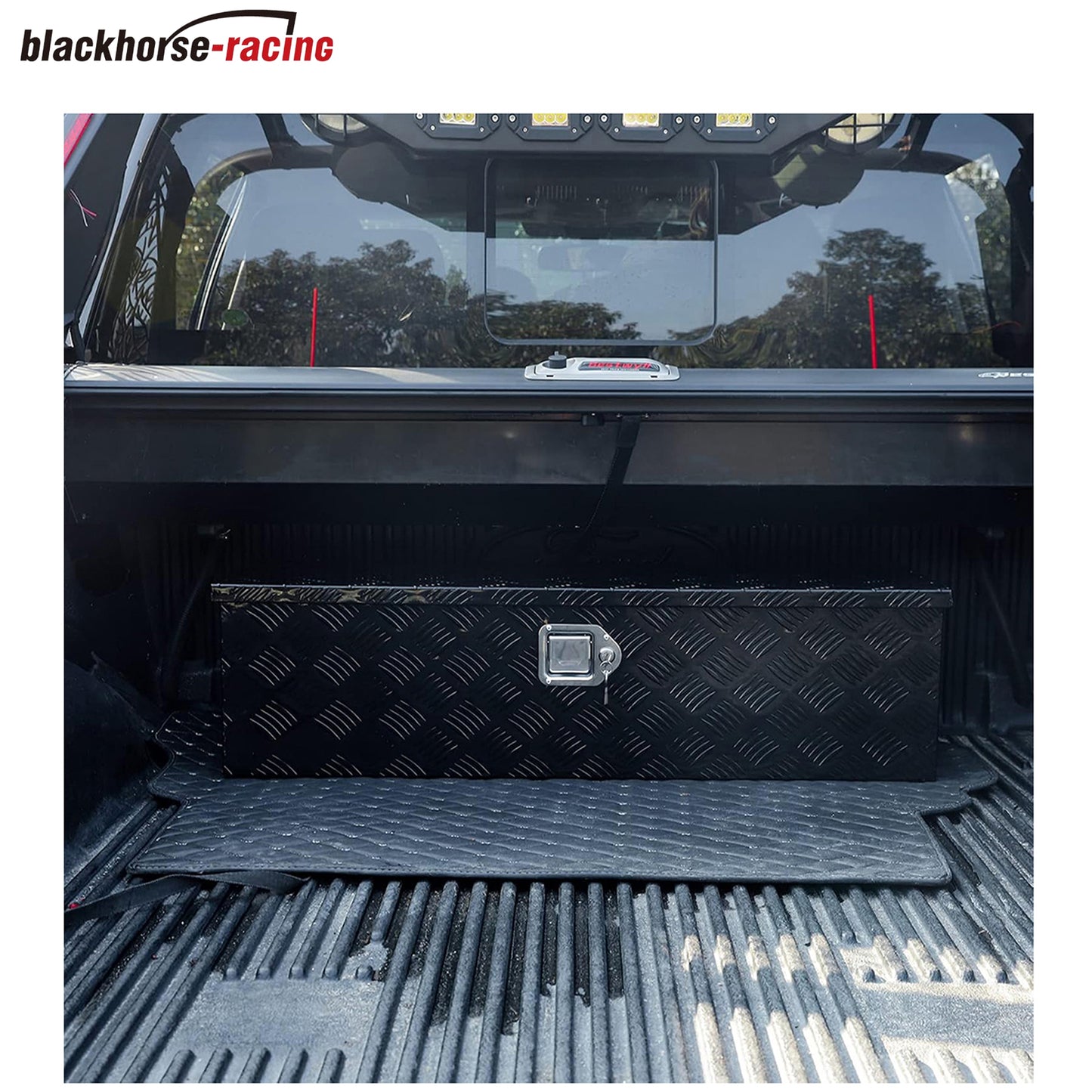 
                  
                    99.06 cm (length) × 33.02 cm (width) × 25.40 cm (height) – Aluminum truck toolbox, heavy-duty toolbox organizer, pickup truck chrome-plated lock, RV trailer toolbox; suitable for truck beds with waterproof black stripes.
                  
                